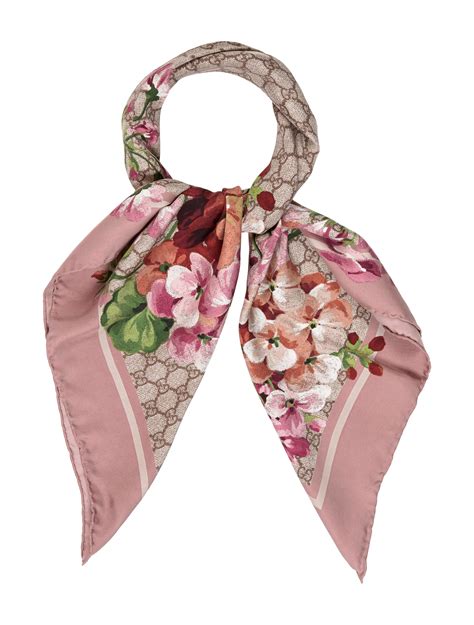 Gucci silk scarves for women